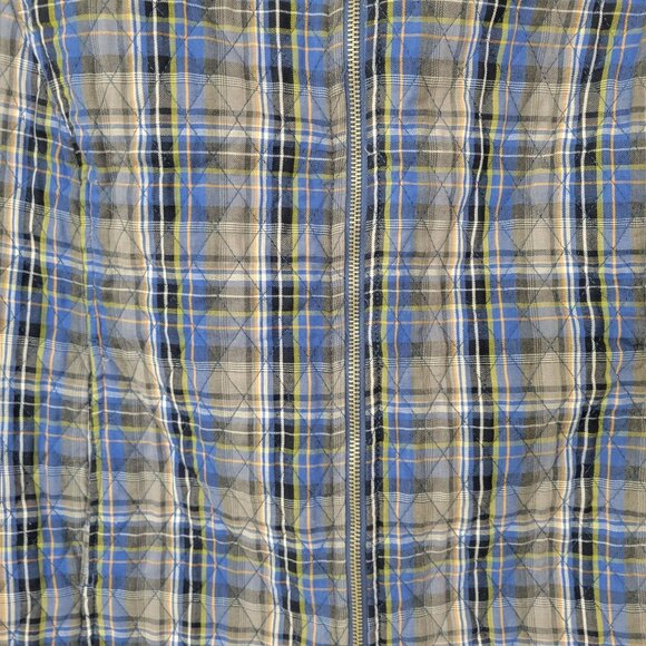 Southern Lady Lightweight Blue Plaid Diamond Quilted Vest - Picture 3 of 5